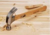 AMERICAN TYPE CLAW HAMMER W/WOODEN HANDLE