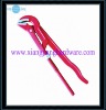 Bent nose pipe wrench