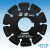 Diamond cutting wheel for road cutting and grooving