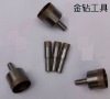Diamond drill bits