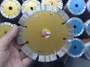 Diamond segment saw blade