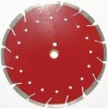 Diamond segmented saw blade