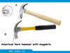 Magnetic claw hammer