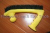 STEEL WIRE BRUSH WITH PLASTIC HANDLE