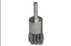 Twisted knot end brush
