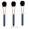 deluxe powder brush 018