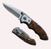 folding knife with wooden handle